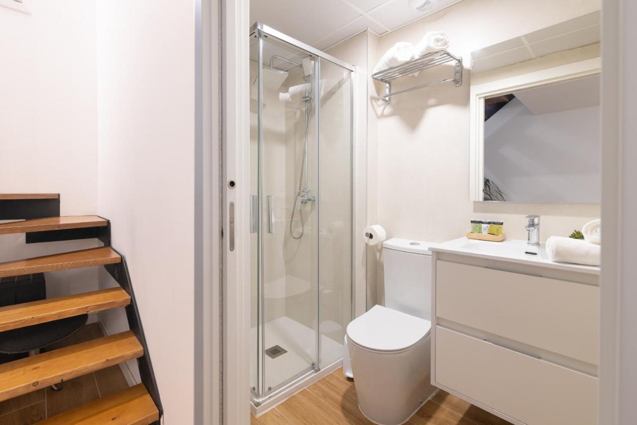 Dormforyou Alameda 12 Apartment Валенсия Екстериор снимка