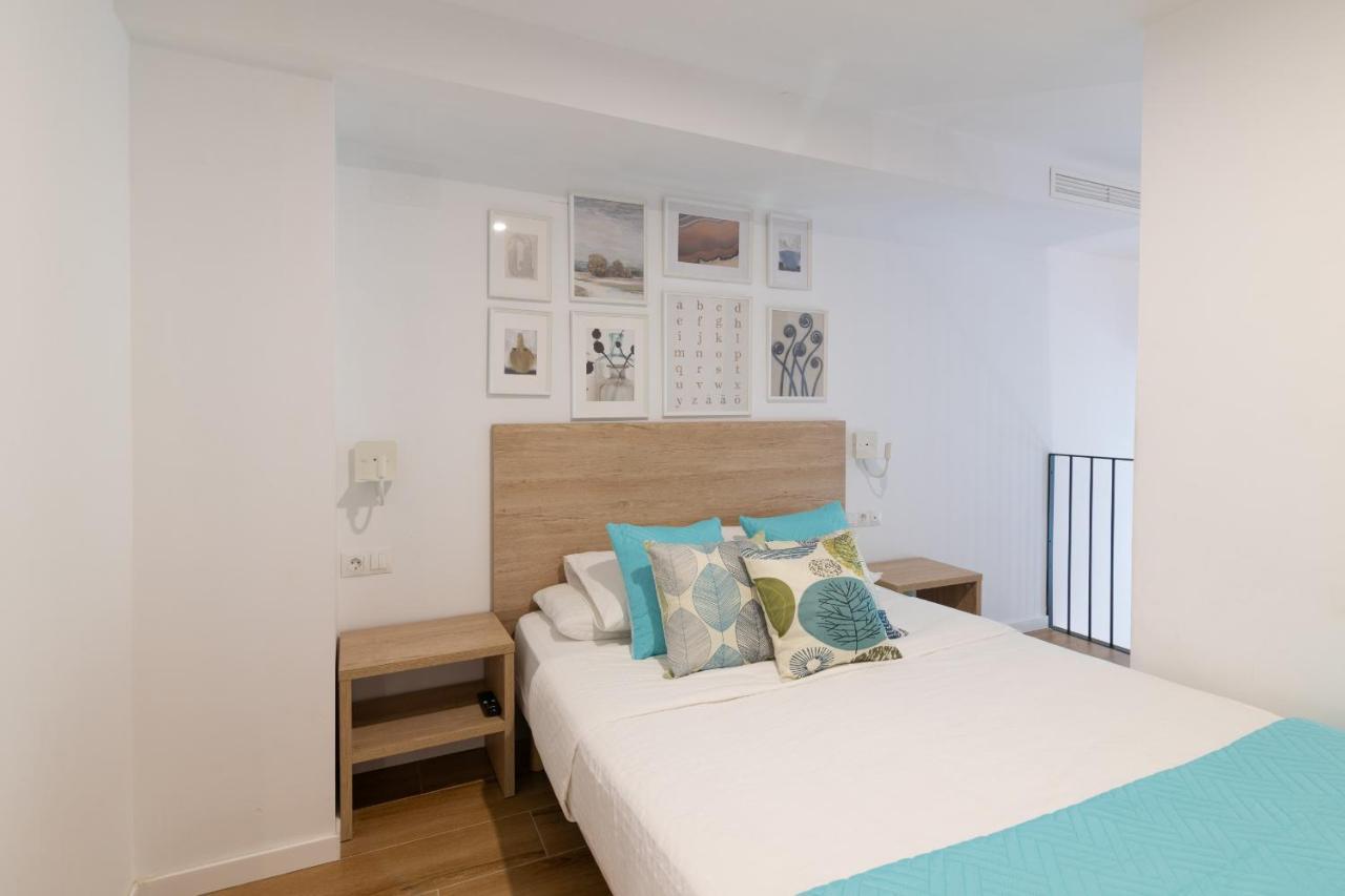 Dormforyou Alameda 12 Apartment Валенсия Екстериор снимка