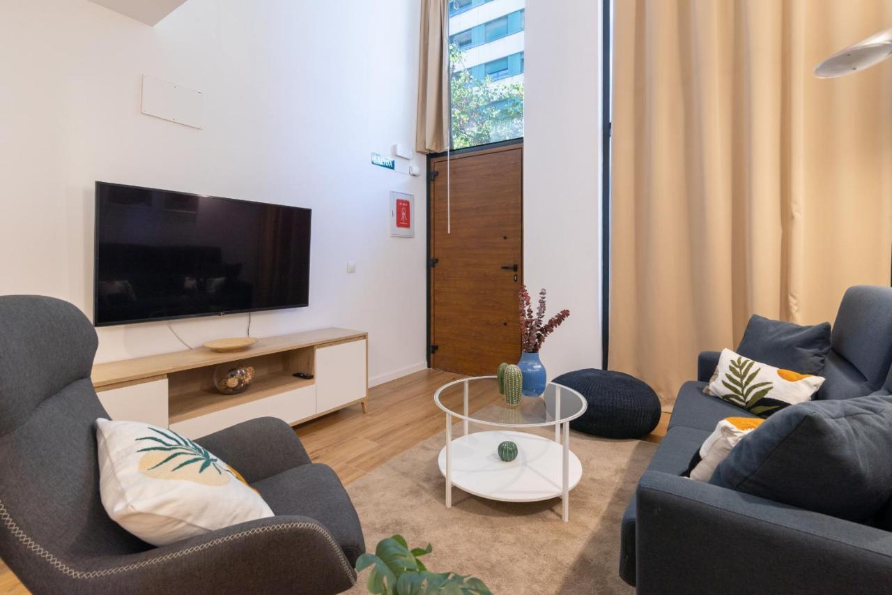 Dormforyou Alameda 12 Apartment Валенсия Екстериор снимка