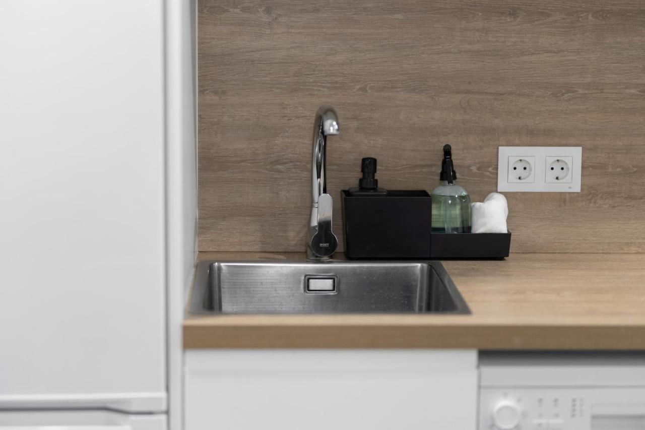 Dormforyou Alameda 12 Apartment Валенсия Екстериор снимка