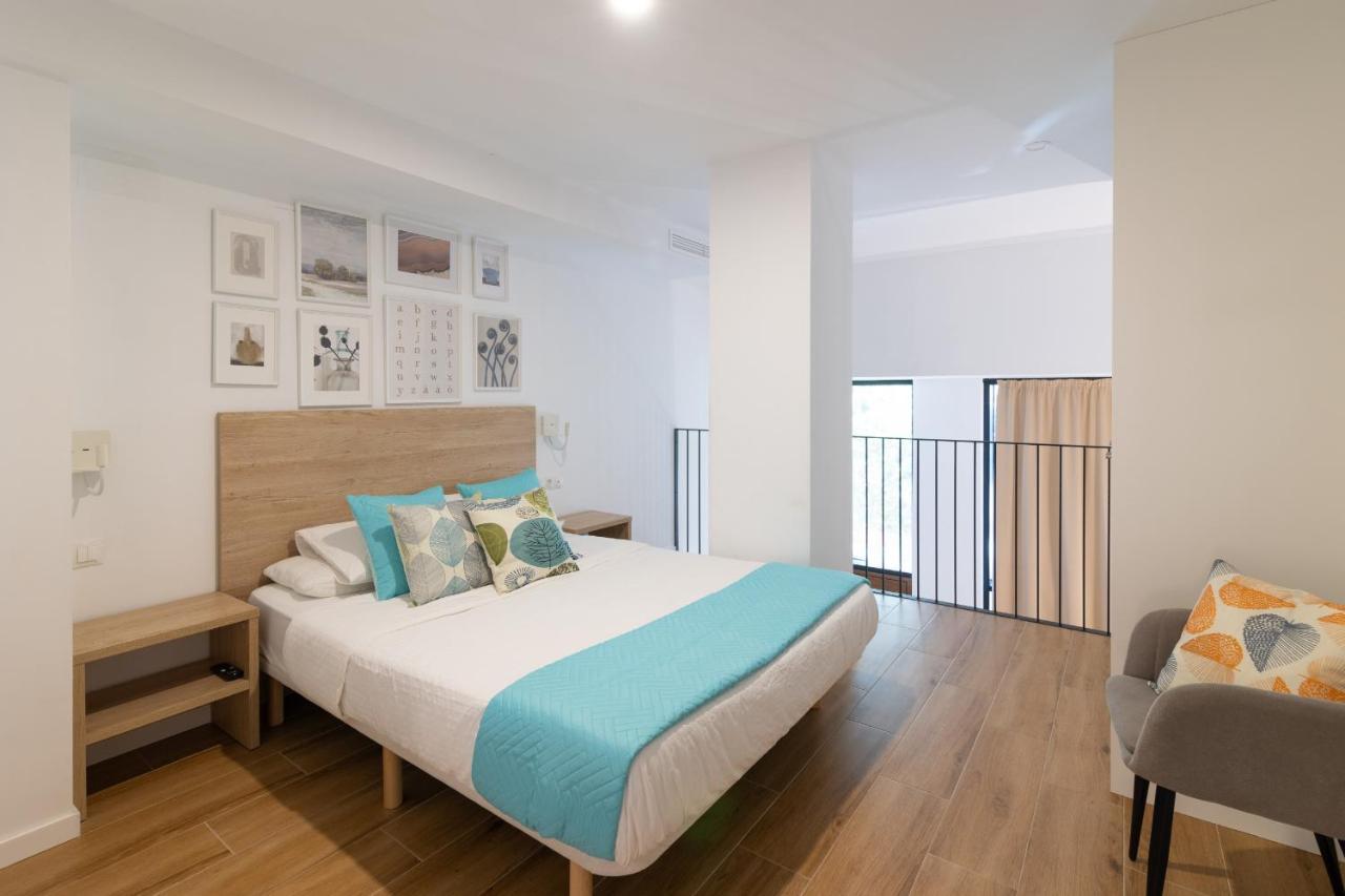 Dormforyou Alameda 12 Apartment Валенсия Екстериор снимка